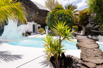 Poolbereich mit Brücke  Teguise Canarias Spanien by Peter Ehlert in LanzaroteFundacion