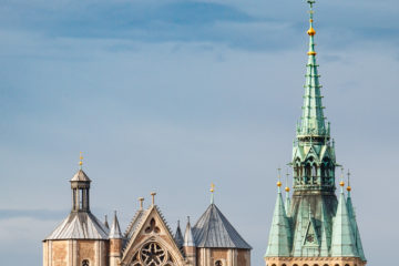 Rathaus und Dom  Braunschweig Niedersachsen Deutschland by Peter Ehlert in BS-Herbst