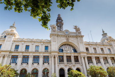 Hauptpost  Valencia Provinz Valencia Spanien by Peter Ehlert in Valencia_Rathaus_Hauptpost