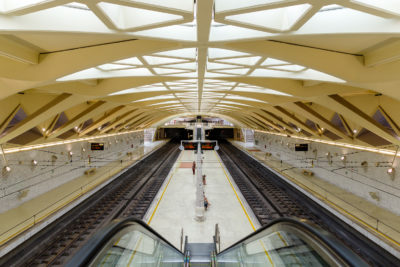 Rolltreppen und Gleise  Valencia Provinz Valencia Spanien by Peter Ehlert in Valencia_Alameda