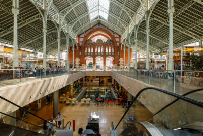 Umgebaute Markthalle  Valencia Provinz Valencia Spanien by Peter Ehlert in Valencia_Eixample_Colon