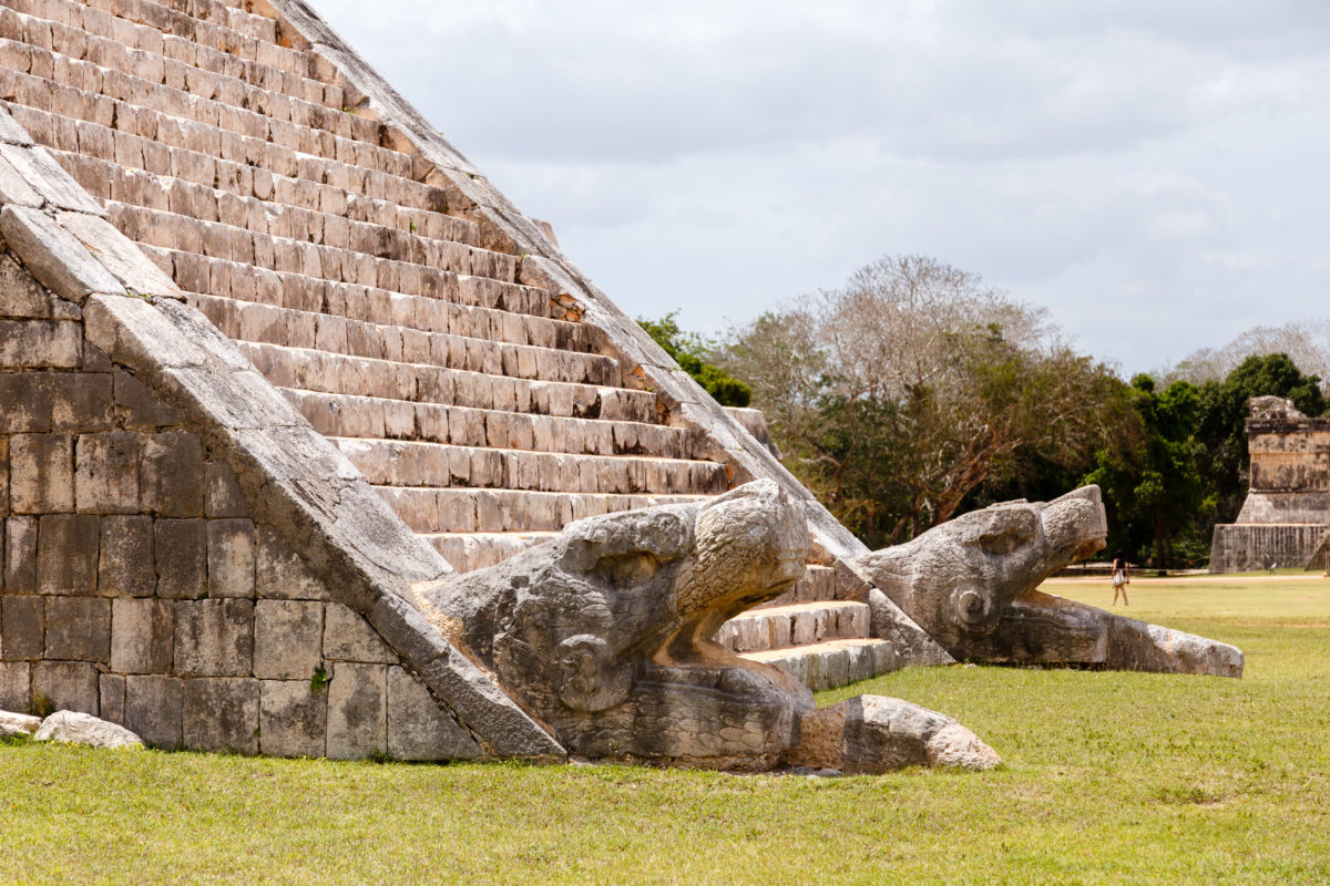 Schlangenaufgang by Peter Ehlert in Chichen Iza, Yucatán Mexiko