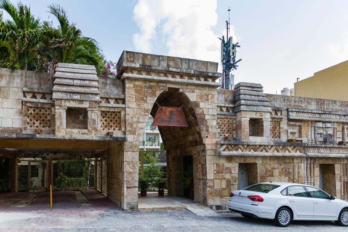 Posada Sian Kaan by Peter Ehlert in Playa del Carmen, Quintana Roo, Mexiko