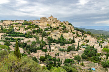 Gordes Département Vaucluse Frankreich by Peter Ehlert in Luberon__Gordes
