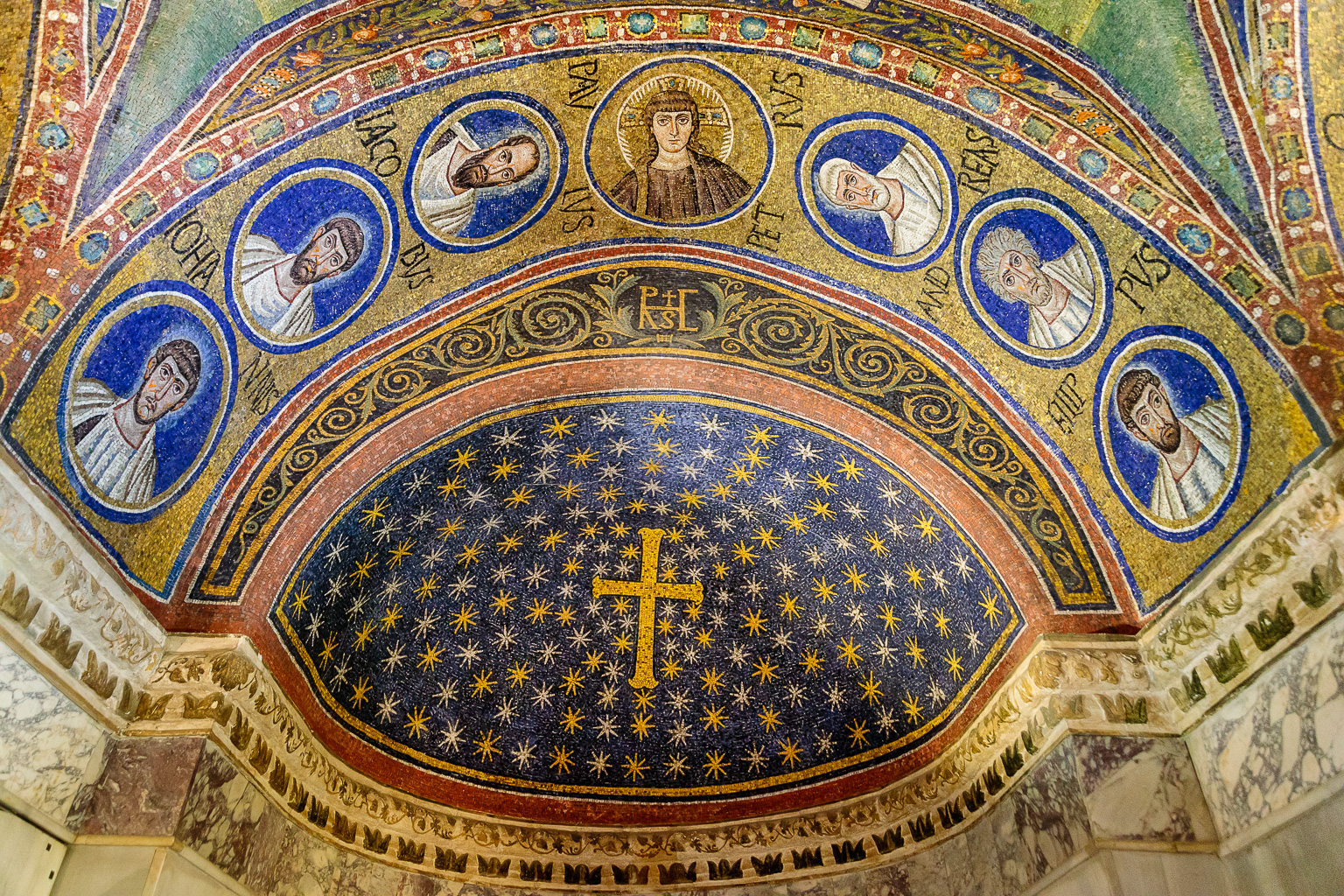 Mosaikkuppel  Ravenna Provinz Ravenna Italien by Peter Ehlert in UNESCO Weltkulturerbe in Ravenna