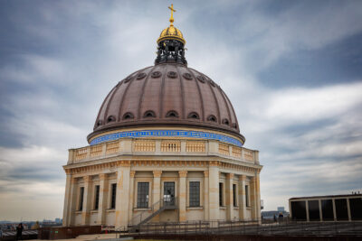 Kuppel   Berlin Deutschland by Peter Ehlert in Sause in Berlin 2023