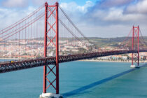 Ponte, 25 de Abril  Almada Distrikt Setúbal Portugal by Peter Ehlert in LIS-Ponte