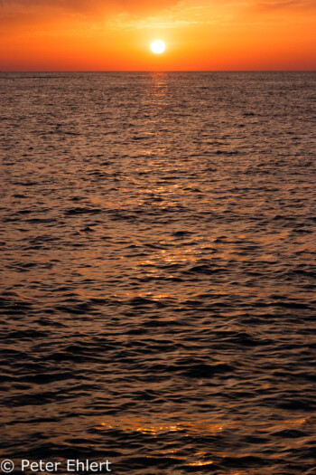 Sonne und Meer  Sant Antoni de Portmany Balearische Inseln - Ibiza Spanien by Peter Ehlert in Ibiza - Insel des Lichts