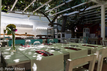 Restauranttische  San Carles Balearische Inseln - Ibiza Spanien by Peter Ehlert in Ibiza - Insel des Lichts