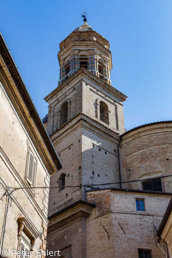 Turm von  Chiesa San Giovanni   Macerata Marche Italien by Peter Ehlert in Italien - Marken