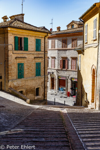 Stufen der Piaggia Floriani  Macerata Marche Italien by Peter Ehlert in Italien - Marken