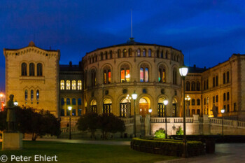 Stortinget  Oslo Oslo Norwegen by Peter Ehlert in Oslo Daytrip