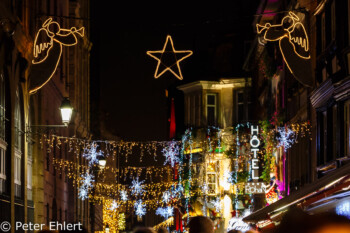 Geschmückte Rue de Maroquin  Strasbourg Grand Est Frankreich by Peter Ehlert in Weihnachtsmarkt 2017 Straßburg