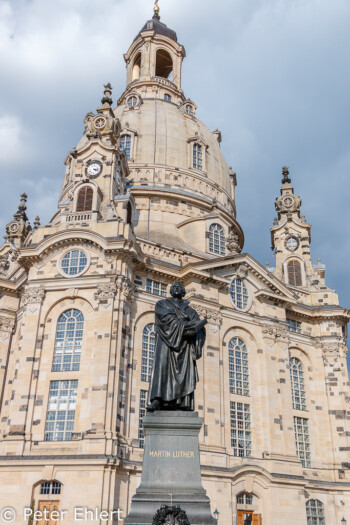 Martin Luther Statue vor Frauenkirche  Dresden Sachsen Deutschland by Peter Ehlert in Dresden Weekend