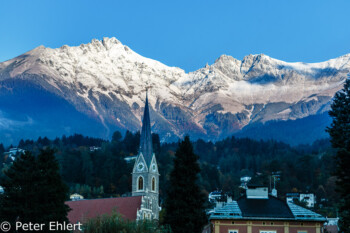 Kirche St. Nikolaus  Innsbruck Tirol Österreich by Peter Ehlert in Innsbruck im November