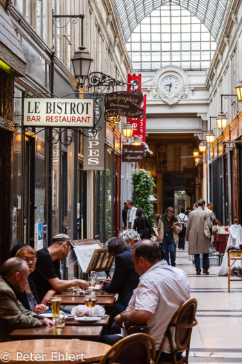 Bistrot  Paris Île-de-France Frankreich by Peter Ehlert in Paris, quer durch die Stadt