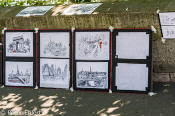 Zeichnungen am Seineufer  Paris Île-de-France Frankreich by Lara Ehlert in Paris, quer durch die Stadt