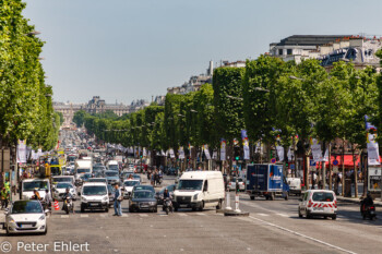 Av. des Champs-Élysées  Paris Île-de-France Frankreich by Peter Ehlert in Paris, quer durch die Stadt