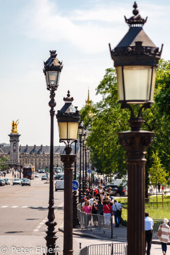 Laternen am Place Clemenceau  Paris Île-de-France Frankreich by Peter Ehlert in Paris, quer durch die Stadt