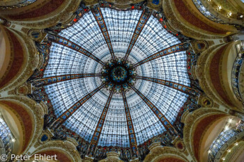 Deckenkuppel  Paris Île-de-France Frankreich by Peter Ehlert in Paris, quer durch die Stadt