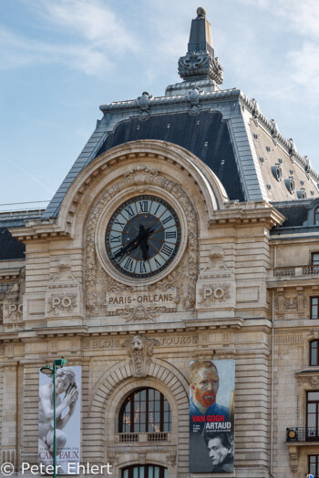 Uhrturm Musée d’Orsay  Paris Île-de-France Frankreich by Peter Ehlert in Paris Bateaux mouches