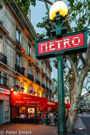 Metro Schild  Paris Île-de-France Frankreich by Peter Ehlert in Paris, Eiffelturm und Quartier Latin