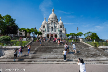 Treppe vor der Basilika Sacré-Cœur  Paris Île-de-France Frankreich by Peter Ehlert in Paris Montmatre