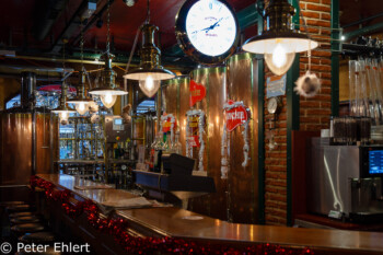 Bistrot mit Brauerei  Genève Genève Schweiz by Peter Ehlert in Wochenende am Genfer See