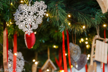 Weihnachtsdeko  Broc Fribourg Schweiz by Peter Ehlert in Wochenende am Genfer See