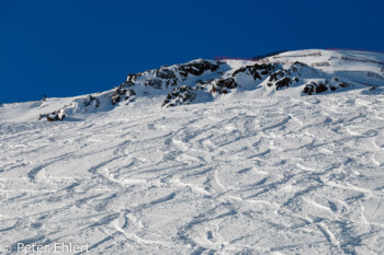 Spuren im Hang  Gemeinde Sankt Leonhard im Pitzt Tirol Österreich by Peter Ehlert in Pitztal