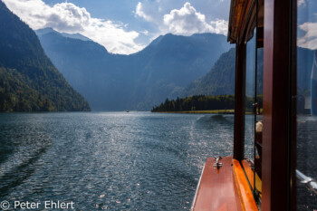 Königsee mit Bergen und Boot  Schönau am Königssee Bayern Deutschland by Peter Ehlert in Berchtesgadener Land