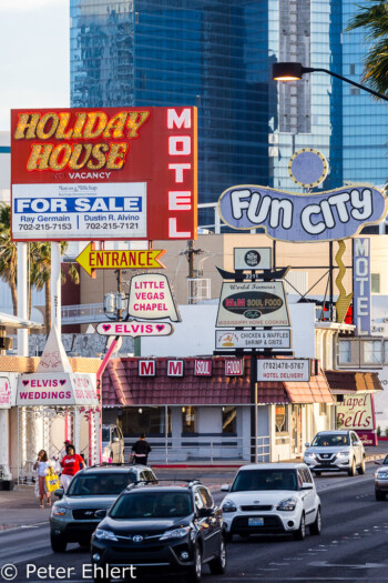 Strassenecke  Las Vegas Nevada  by Peter Ehlert in Las Vegas Downtown