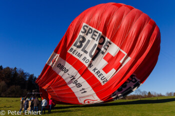 Ballon einholen  Warngau Bayern Deutschland by Peter Ehlert in Ballonfahrt im Winter