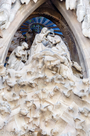 Krönung Marias  Barcelona Catalunya Spanien by Peter Ehlert in Barcelonas Kirchen