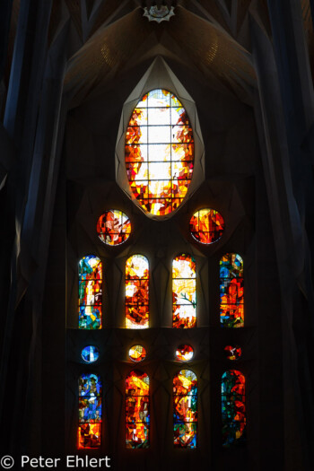 Seitenschiff  Barcelona Catalunya Spanien by Peter Ehlert in Barcelonas Kirchen