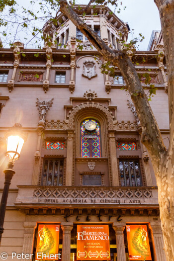 Real Academia de Ciencias y Artes de Barcelona  Barcelona Catalunya Spanien by Peter Ehlert in Barcelona Stadtrundgang