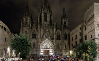 La Catedral de la Santa Creu i Santa Eulàlia  Barcelona Catalunya Spanien by Peter Ehlert in Barcelona Stadtrundgang