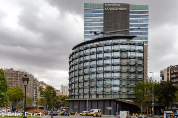 Bürogebäude  Barcelona Catalunya Spanien by Peter Ehlert in Barcelona Stadtrundgang