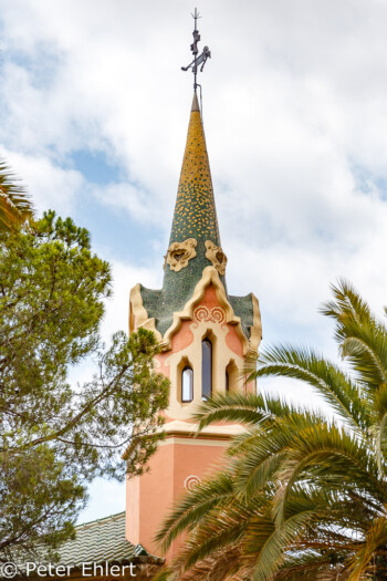 Turm Villa Gaudi  Barcelona Catalunya Spanien by Peter Ehlert in Barcelona Stadtrundgang