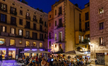 Straßenrestaurant vor Basilica Santa María del Mar  Barcelona Catalunya Spanien by Peter Ehlert in Barcelona Stadtrundgang