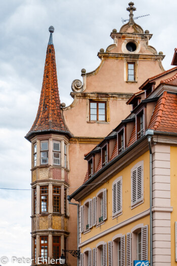 Maison des arcades mit Erker  Colmar Alsace-Champagne-Ardenne-Lorrain Frankreich by Peter Ehlert in Colmar Weekend