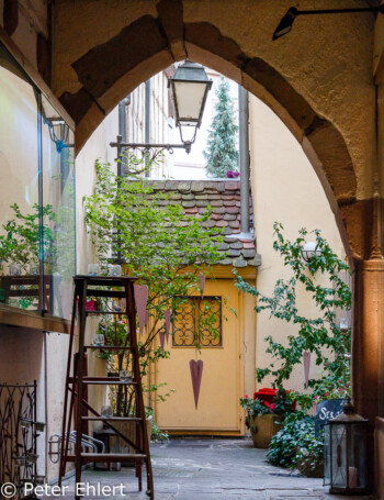 Tordurchgang  Colmar Alsace-Champagne-Ardenne-Lorrain Frankreich by Peter Ehlert in Colmar Weekend