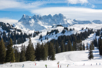 Blick auf Massif du Chablais  Champéry Valais Schweiz by Peter Ehlert in Skigebiet Portes du Soleil