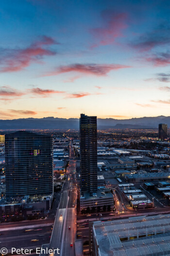 Abendhimmel über Red Rocks  Las Vegas Nevada USA by Peter Ehlert in Las Vegas Stadt und Hotels