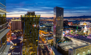 Vor Sonnenaufgang  Las Vegas Nevada USA by Peter Ehlert in Las Vegas Stadt und Hotels