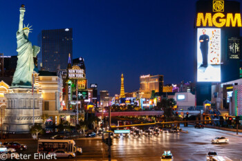 Tropicana Ecke Strip  Las Vegas Nevada USA by Peter Ehlert in Las Vegas Stadt und Hotels