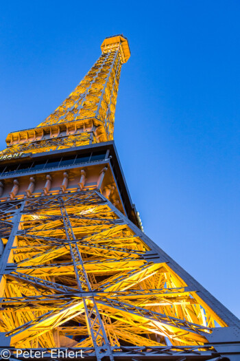 Eiffelturn beleuchtet  Las Vegas Nevada  by Peter Ehlert in Las Vegas Stadt und Hotels
