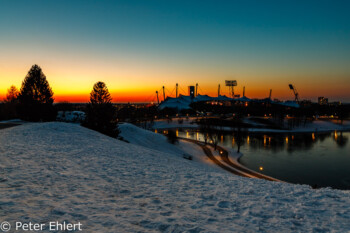 Stadion mit See  München Bayern Deutschland by Peter Ehlert in Olympiapark im Winter