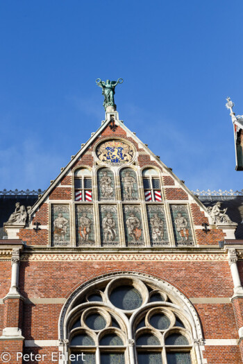 Giebel  Amsterdam Noord-Holland Niederlande by Peter Ehlert in Amsterdam Trip