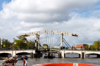 Magere Brug  Amsterdam Noord-Holland Niederlande by Peter Ehlert in Amsterdam Trip